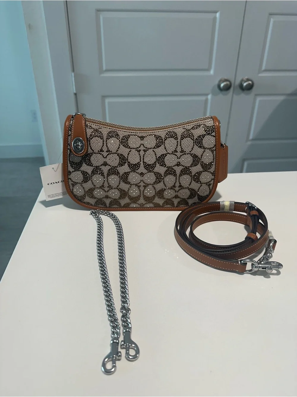 Coach Swinger Crystal Signature Jacquard FULL SIZE - Picture 1 of 12